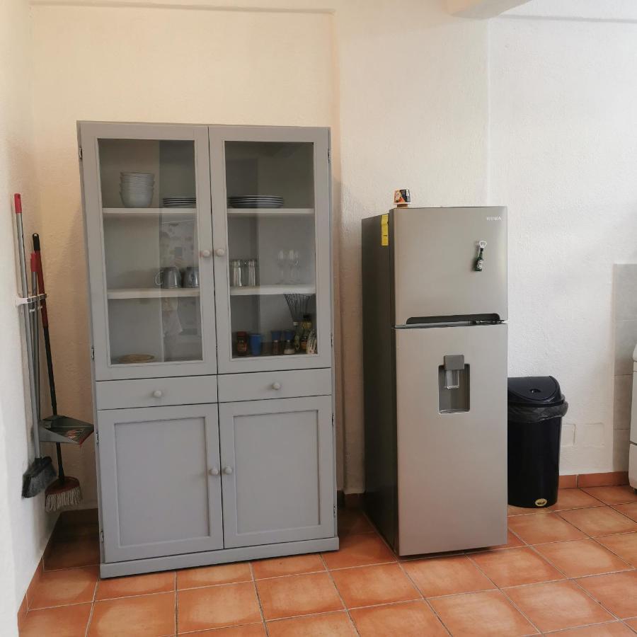 1 Bedroom Apt With Ac , Tv , Wi-Fi Near Dt And Beach Zihuatanejo Exterior foto